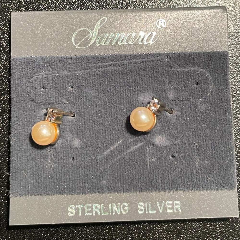 SAMARA STERLING SILVER PEARL EARRINGS NWT